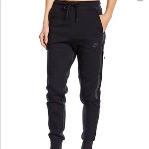 Nike tech fleece jogger sweatpants
